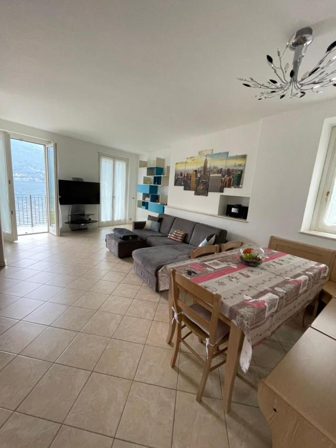 Cottage Il Cigno Con Accesso Al Lago - Como Lake Dervio Exteriör bild